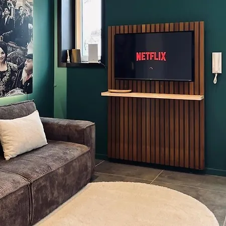 Les Chartriers D&g Apartment Mons